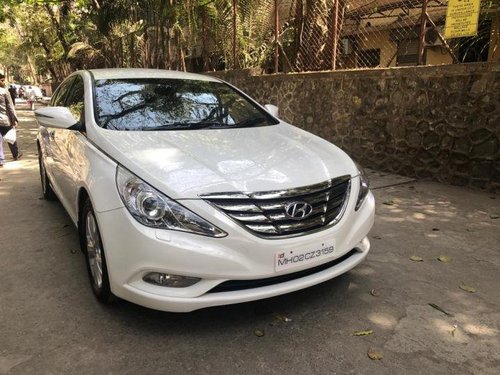 Used Hyundai Sonata Embera car at low price