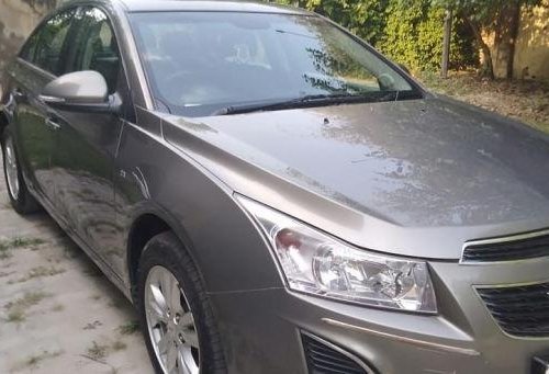 Used Chevrolet Cruze car at low price