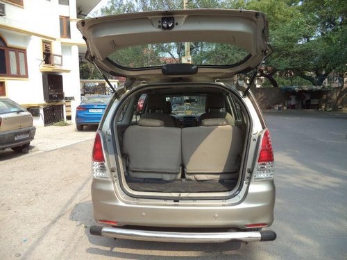 Used Toyota Innova 2004-2011 car at low price