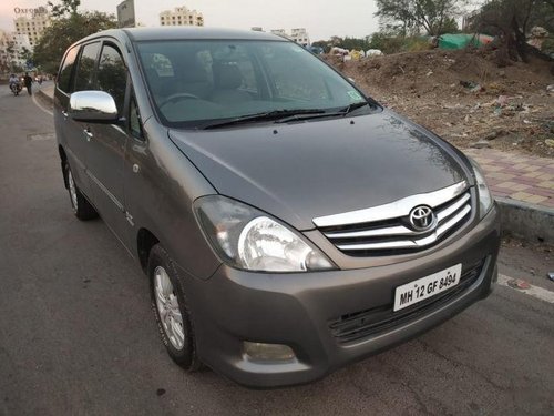 Used 2010 Toyota Innova 2004-2011 for sale