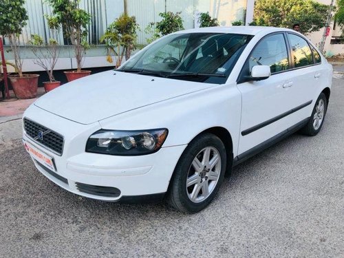 Used Volvo S40 car at low price