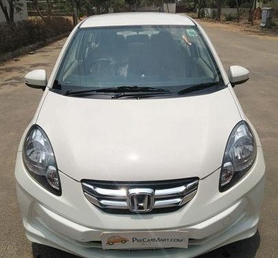 Used Honda Amaze car at low price