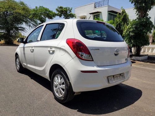 Used 2013 Hyundai i20 car at low price