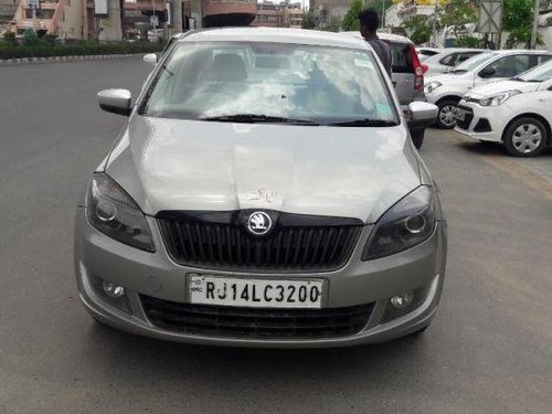 Used Skoda Rapid car at low price