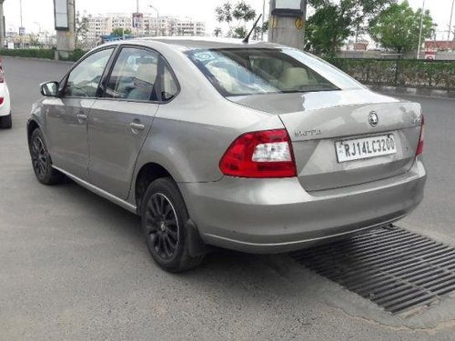 Used Skoda Rapid car at low price