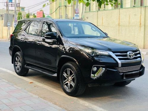 Toyota Fortuner 2.8 2WD AT for sale