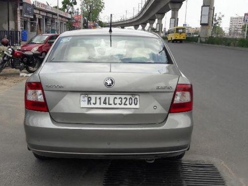 Used Skoda Rapid car at low price