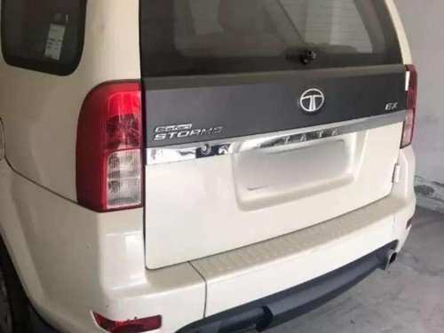 Used 2014 Tata Safari Storme car at low price