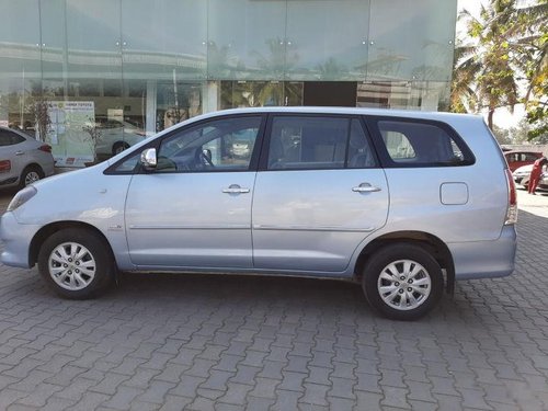 2010 Toyota Innova 2004-2011 for sale at low price