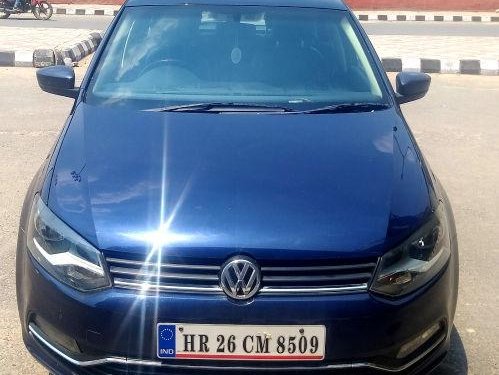 Volkswagen Polo Petrol Highline 1.2L 2015 for sale