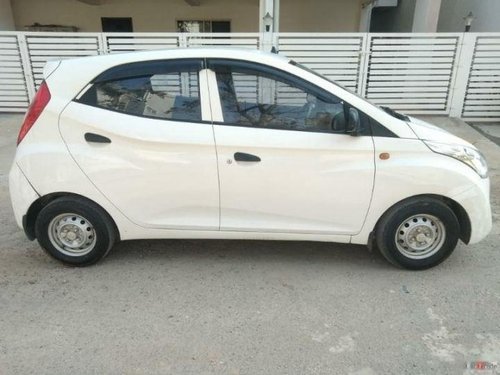 Used Hyundai Eon car at low price