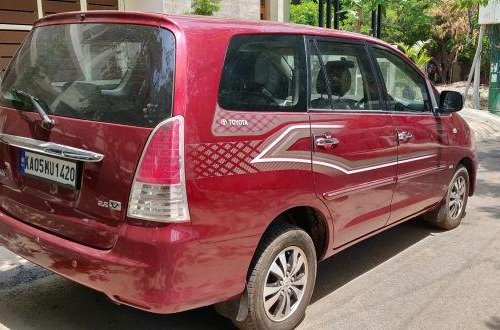 Toyota Innova 2004-2011 2010 for sale