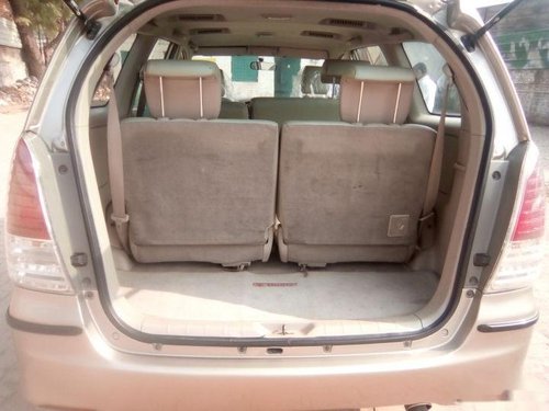 Used Toyota Innova 2004-2011 car at low price