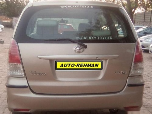 Used Toyota Innova 2004-2011 car at low price