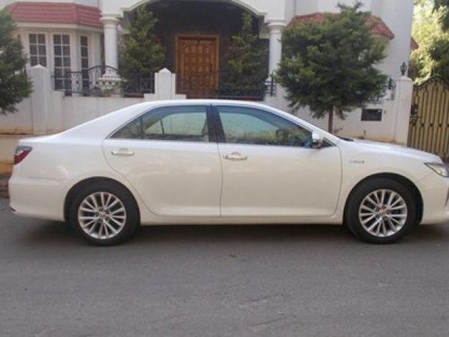 Toyota Camry 2.5 Hybrid 2015 for sale