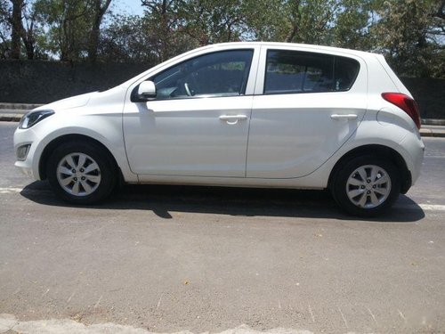 Used Hyundai i20 car at low price