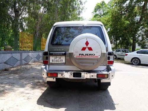 Used Mitsubishi Pajero Sport car at low price