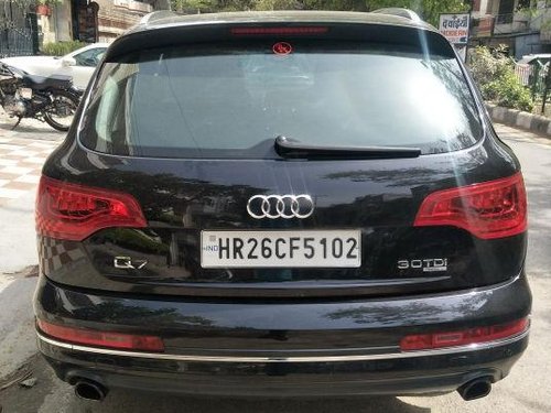Used Audi Q7 car at low price