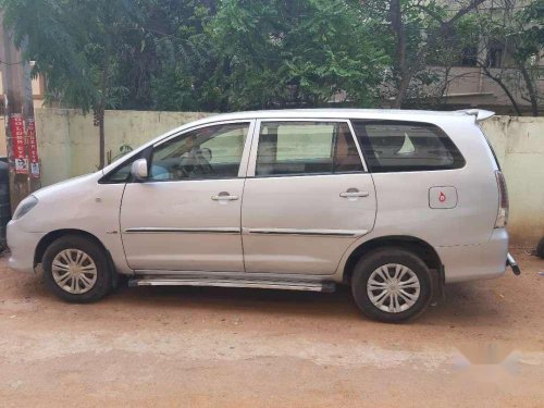 Toyota Innnova 2011 for sale 