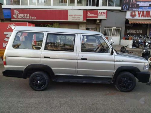 Used Toyota Qualis 2001 for sale  car at low price