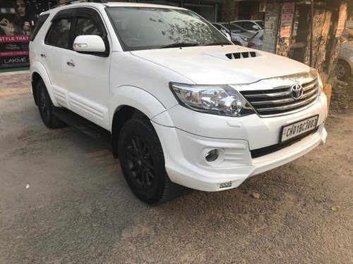 Toyota Fortuner 4x2 AT TRD Sportivo