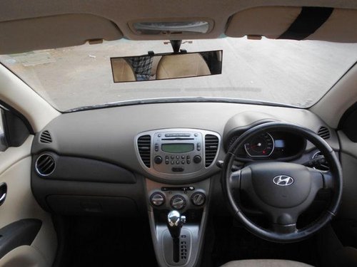 Used Hyundai i10 car at low price