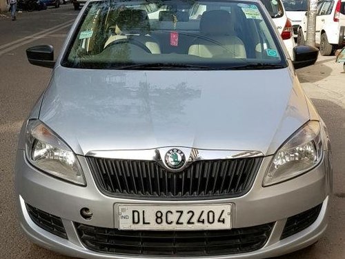 Used Skoda Rapid car at low price