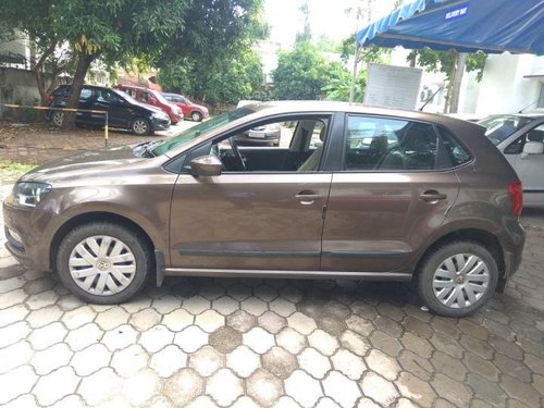 Used Volkswagen Polo car at low price