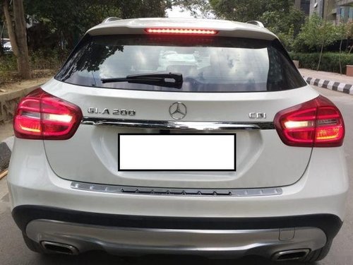 Used Mercedes Benz GLA Class car at low price