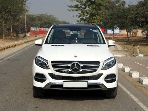 Used Mercedes Benz GLE car at low price