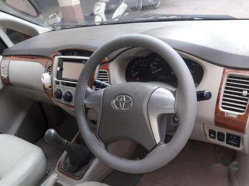 Used Toyota Innova 2013 car at low price