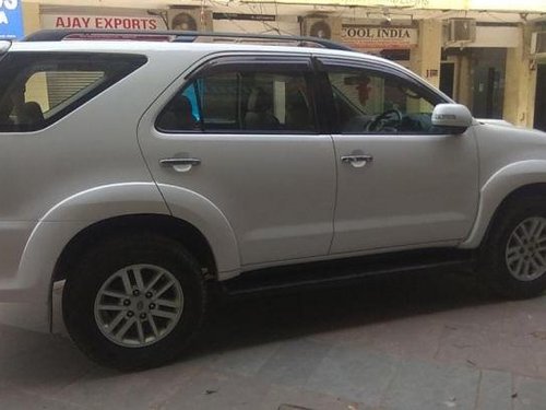 Toyota Fortuner 2.8 2WD AT 2014 for sale