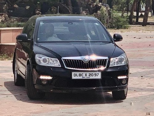 Used Skoda Laura car at low price