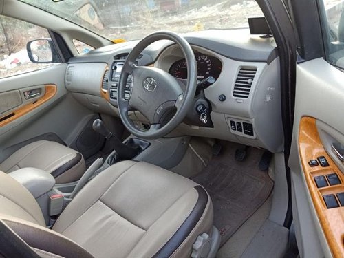 Toyota Innova 2.5 V Diesel 7-seater for sale