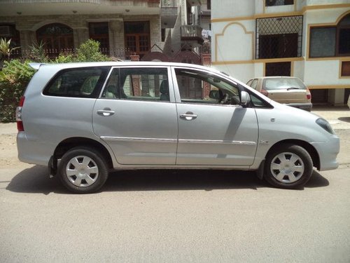 Toyota Innova 2004-2011 2011 for sale