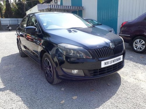 Used Skoda Rapid car at low price