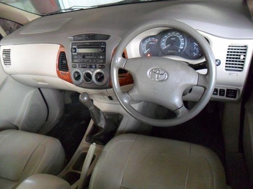 Toyota Innova 2004-2011 2008 for sale