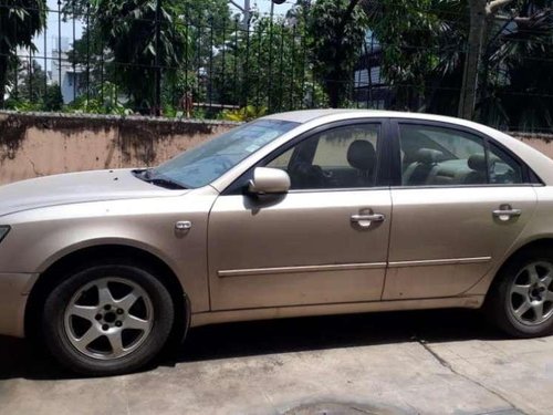 Used Hyundai Sonata Embera car 2006 for sale at low price