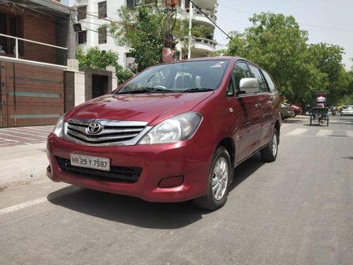 Toyota Innova 2.5 V Diesel 7-seater for sale