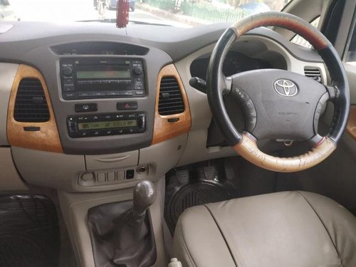 Toyota Innova 2.5 V Diesel 7-seater for sale