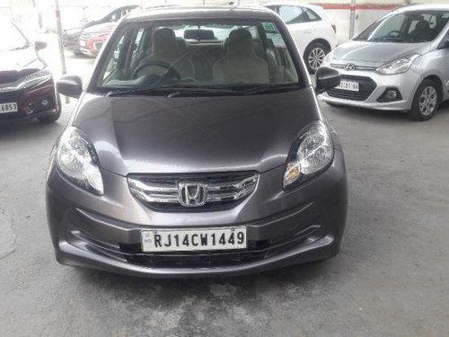 Used 2014 Honda Amaze car at low price