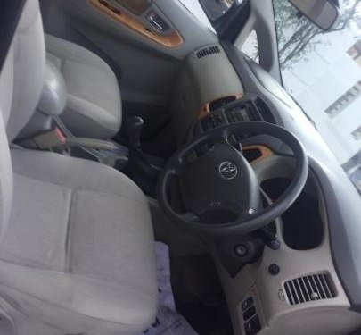 Toyota Innova 2004-2011 2011 for sale