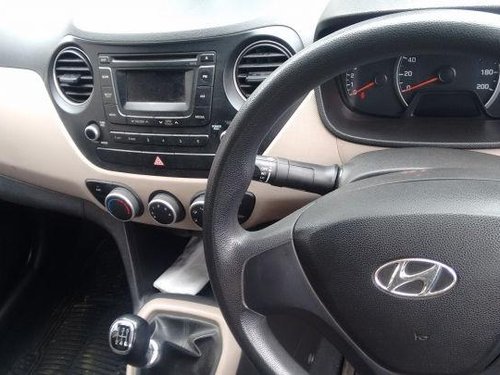 Used Hyundai i10 car at low price