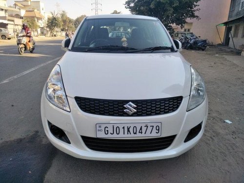 Used Maruti Suzuki Swift car at low price