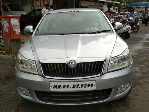 Used Skoda Laura car at low price