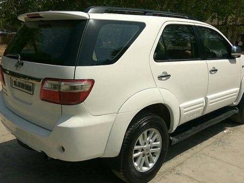 Toyota Fortuner 4x4 MT 2011 for sale