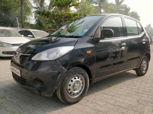 Used Hyundai i10 car at low price