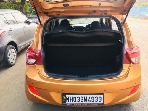 Used Hyundai i10 car at low price