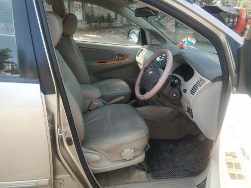 Used Toyota Innova 2004-2011 car at low price