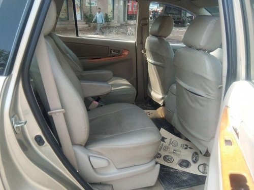 Used Toyota Innova 2004-2011 car at low price